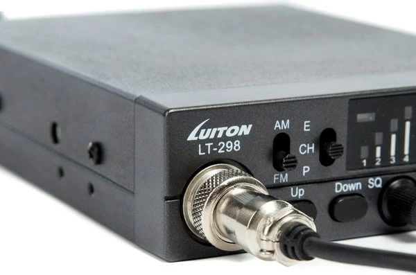 Radio CB Luiton LT-298, AM/FM, me çakmak, e zezë