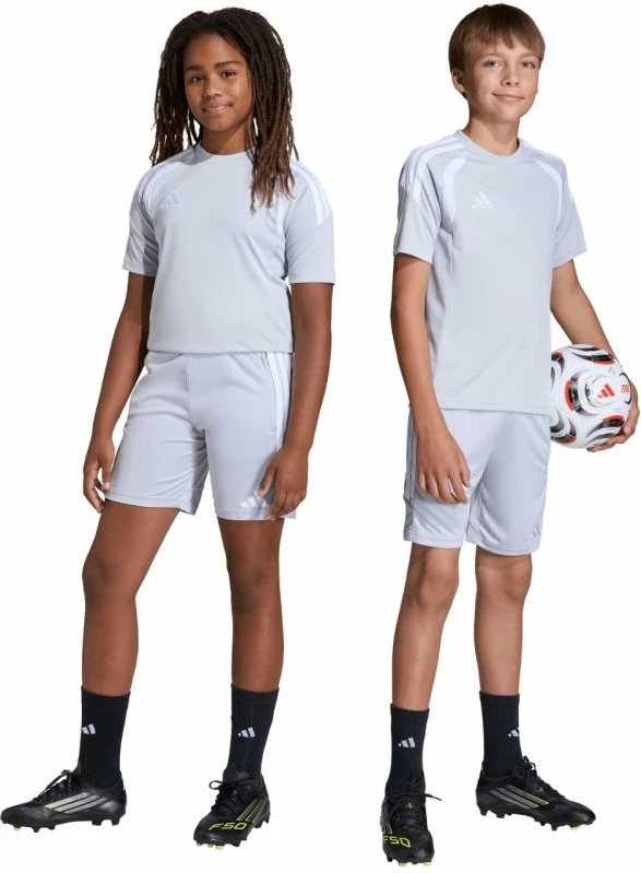 Shorce për fëmijë adidas, gri [Madhësia: 128 cm]