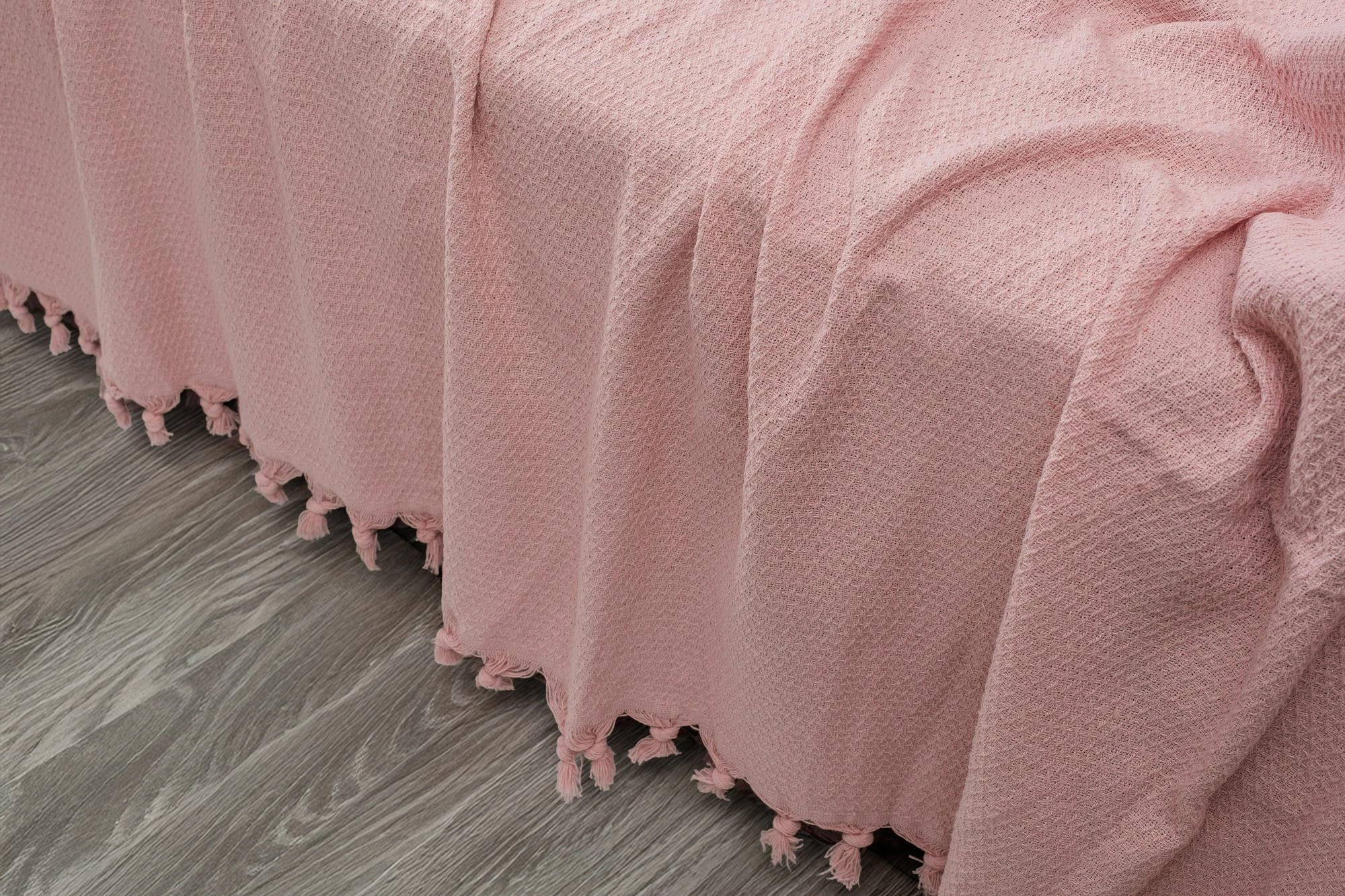 Mbulesë divani rozë Ayla, L'Essentiel Linge de Maison, 180x220cm