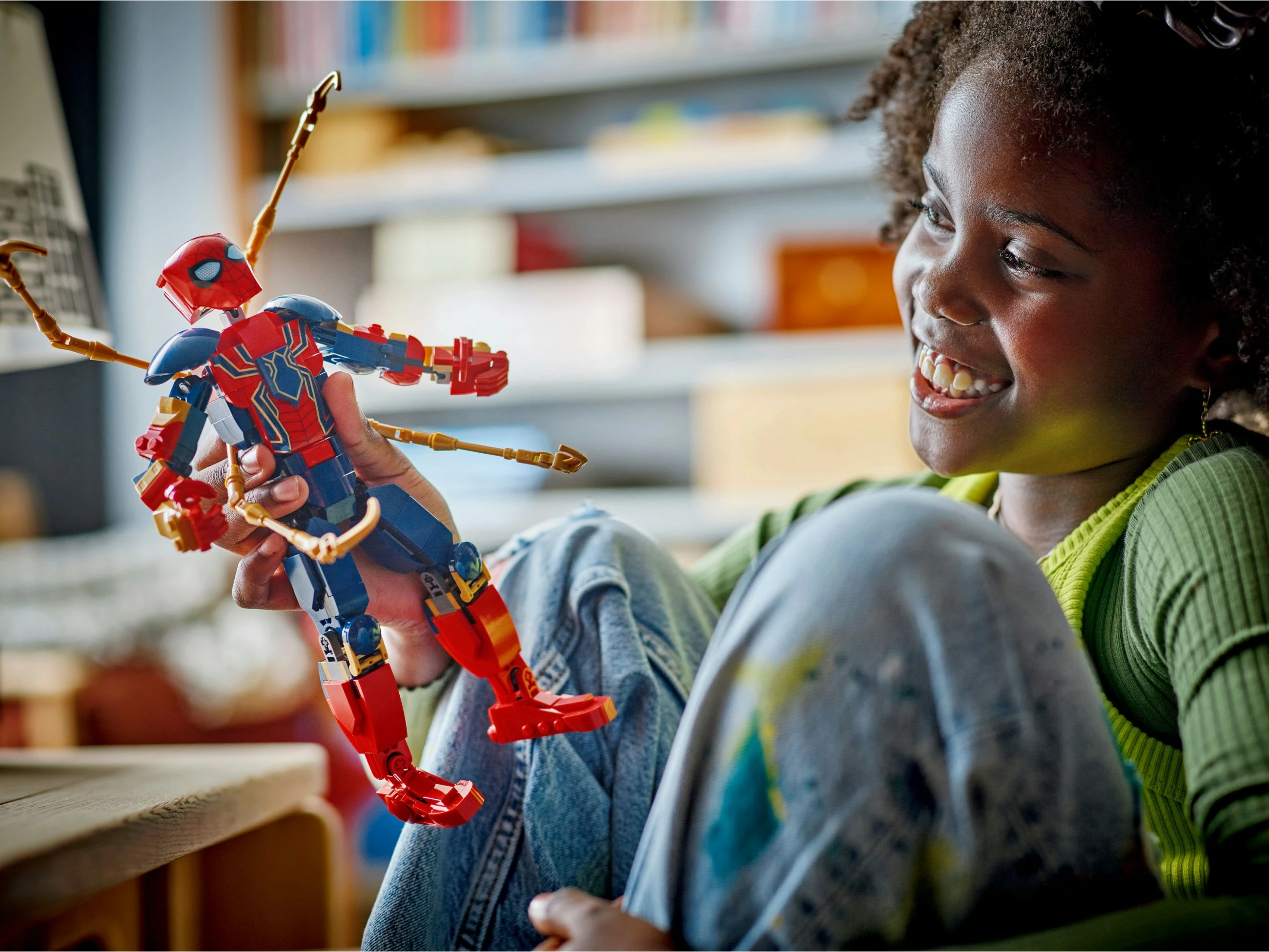 Set ndërtimi LEGO Iron Spider-Man 76298, 303 pjesë, shumëngjyrësh