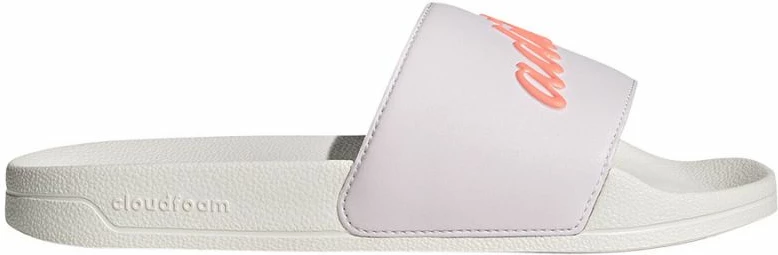 Papuqe për femra adidas, të bardha