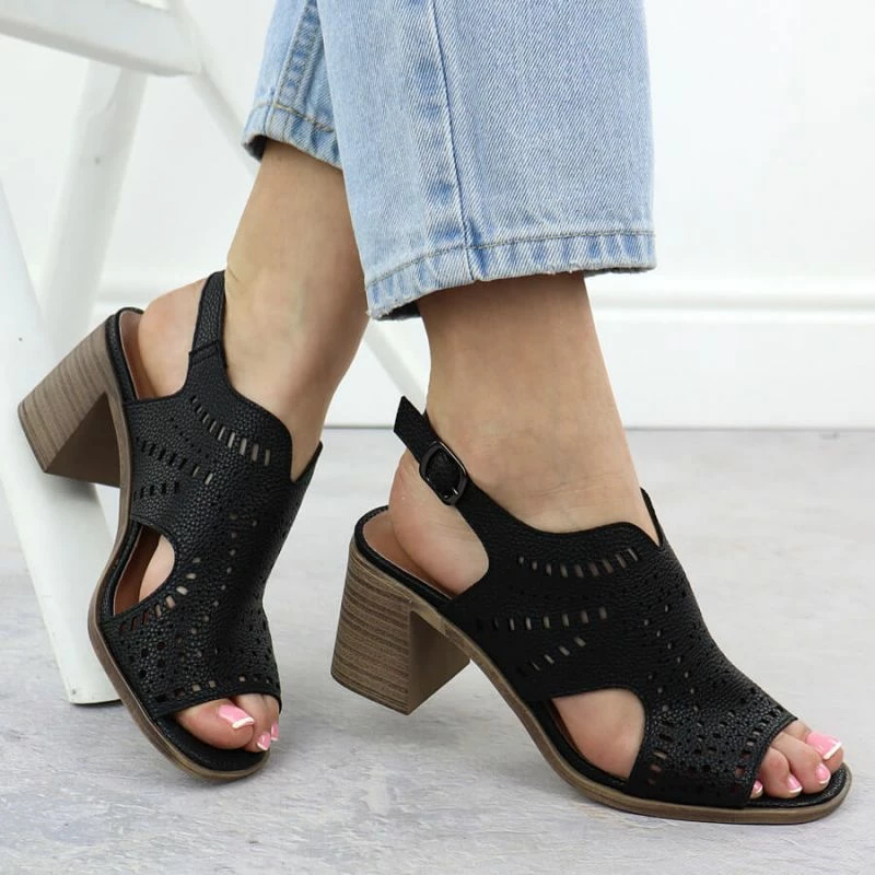 Sandale me taka të larta Jezzi 24125, të zeza