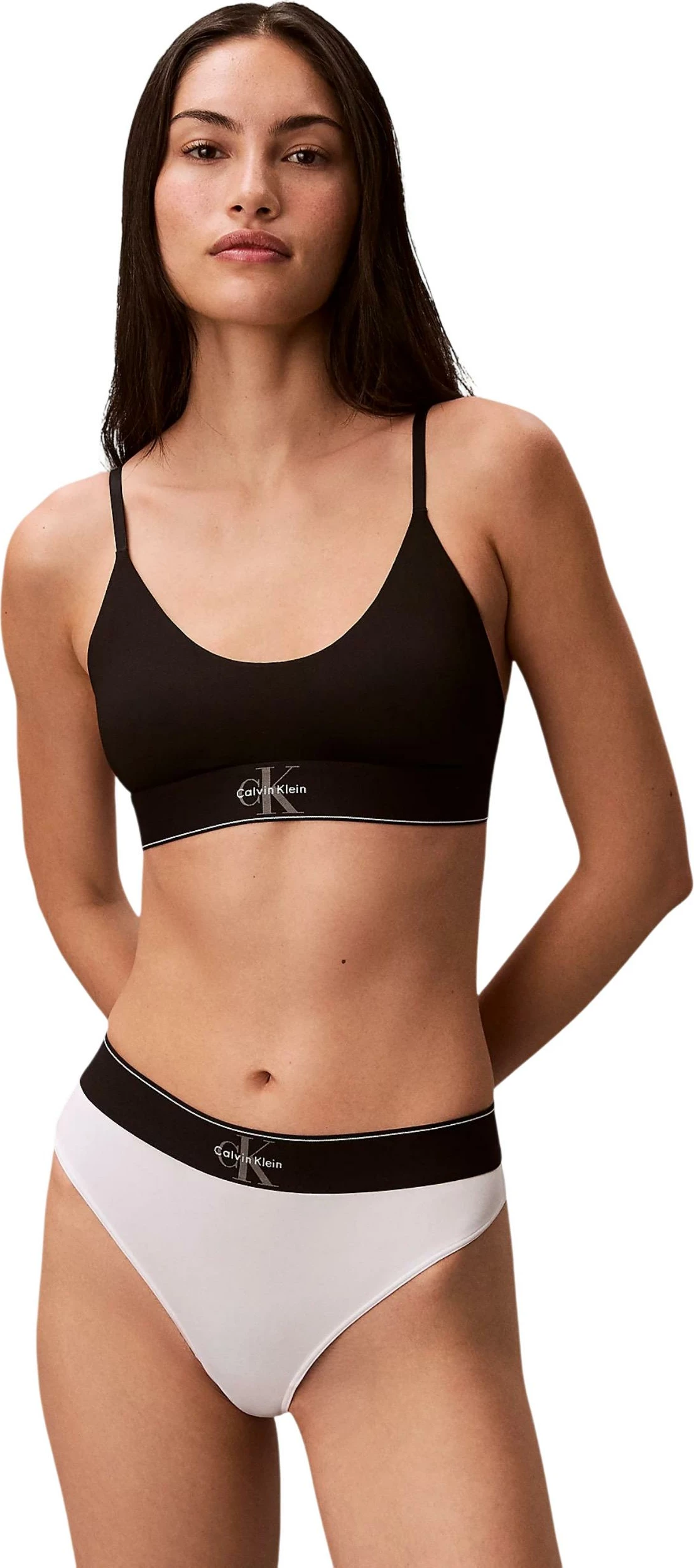Sutjenë braletë për femra Calvin Klein Underwear LV00QF8814, e zezë [Madhësia: XS]