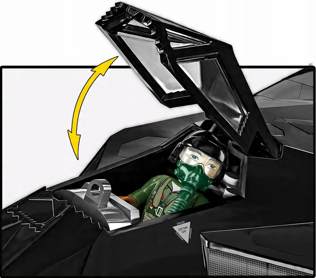 Set blloqesh konstruksioni Cobi Armed Forces Lockheed F-117 Nighthawk 5903, 795 copë, shkalla 1:48, 1 figurë, e zezë