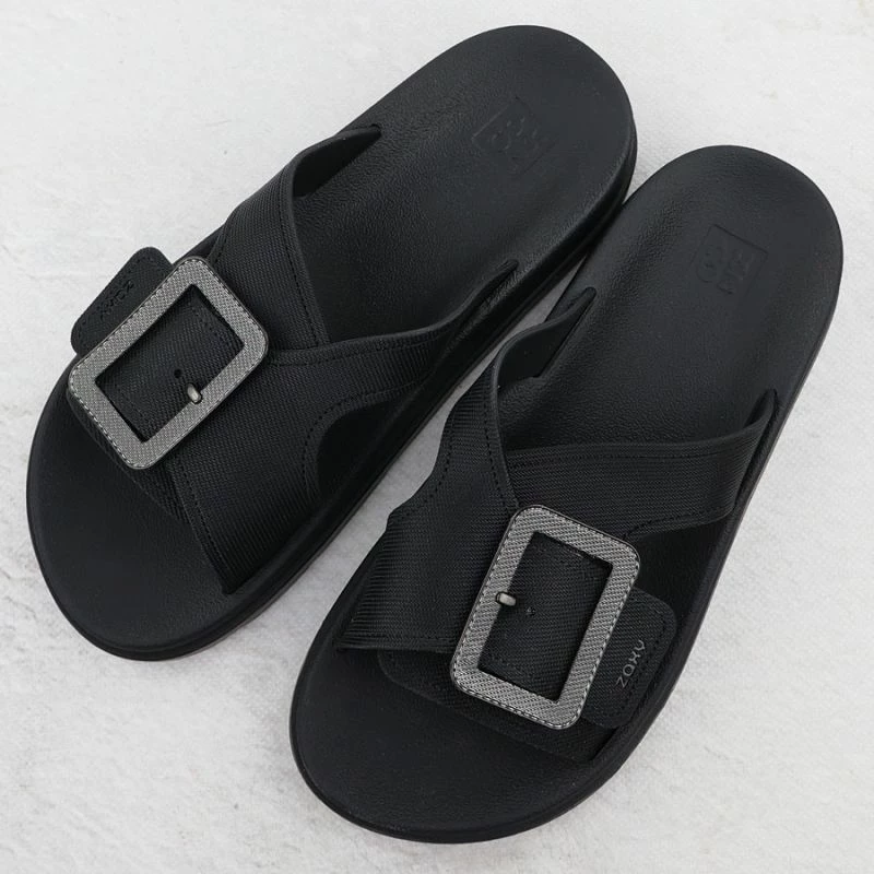 Papuqe për femra Zaxy, të zeza