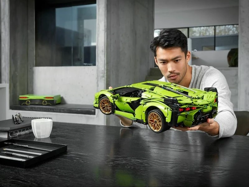 Set ndërtimi Lego për të rritur, Lamborghini Sian