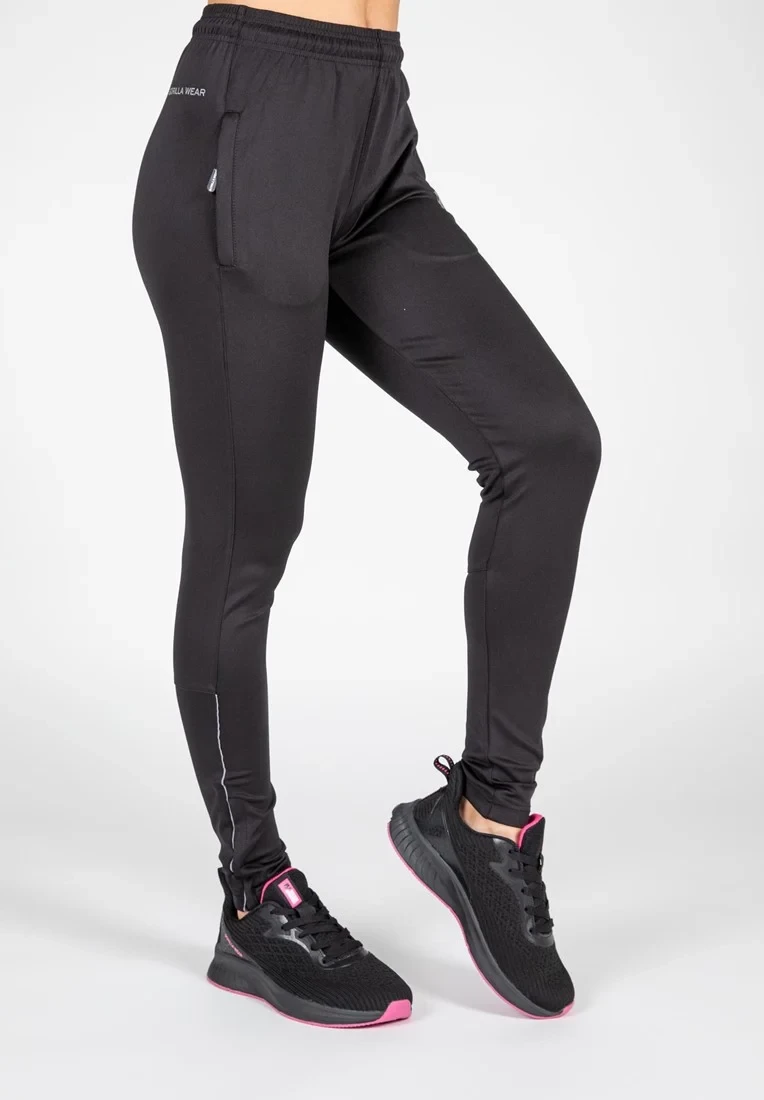 Halsey Track Pants - Black [Madhësia: S]