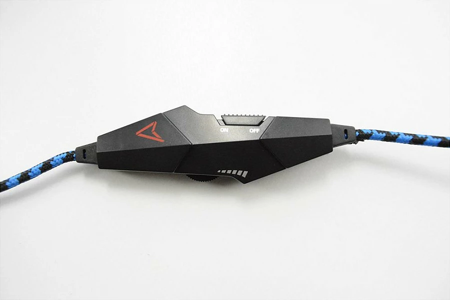 Kufje me mikrofon Steelplay HP41, me kabllo 2.4m, 3.5mm, Gaming, të zeza/blu