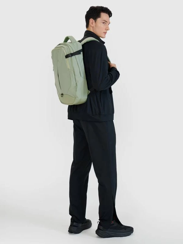 Çantë shpine për laptop 4f