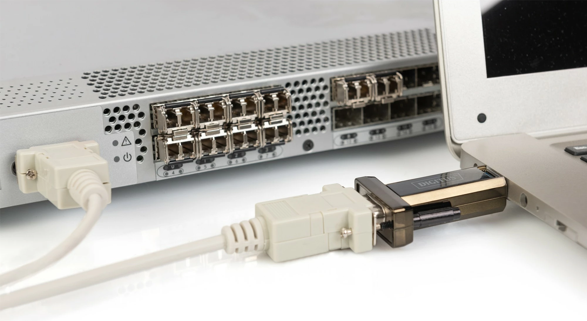 Adapter serial USB 2.0 Digitus, D-Sub, USB, Ngjyrë e zezë