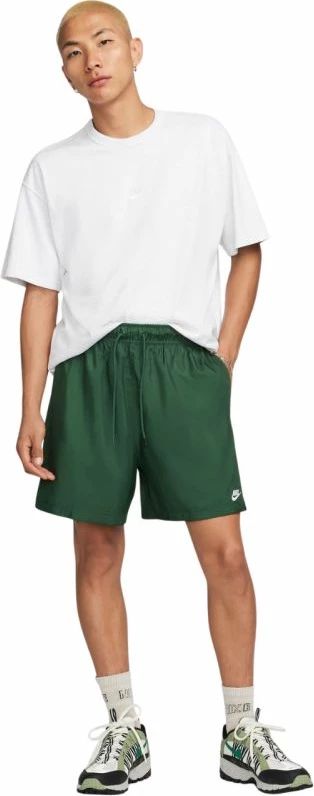 Shorce për meshkuj Nike Club FN3307 323, të gjelbra [Madhësia: L]