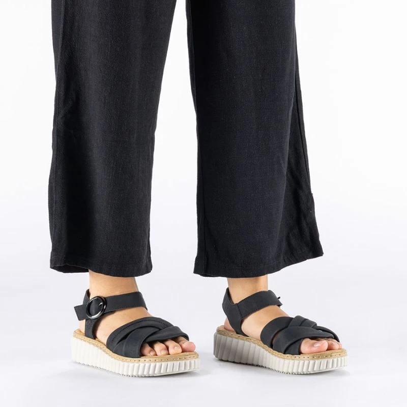 Sandale platforme femra Rieker 63781-00, të zeza