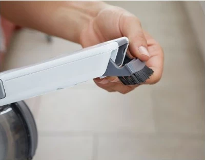 Fshesë dore BLACK+DECKER PV1820L pa qese, krom