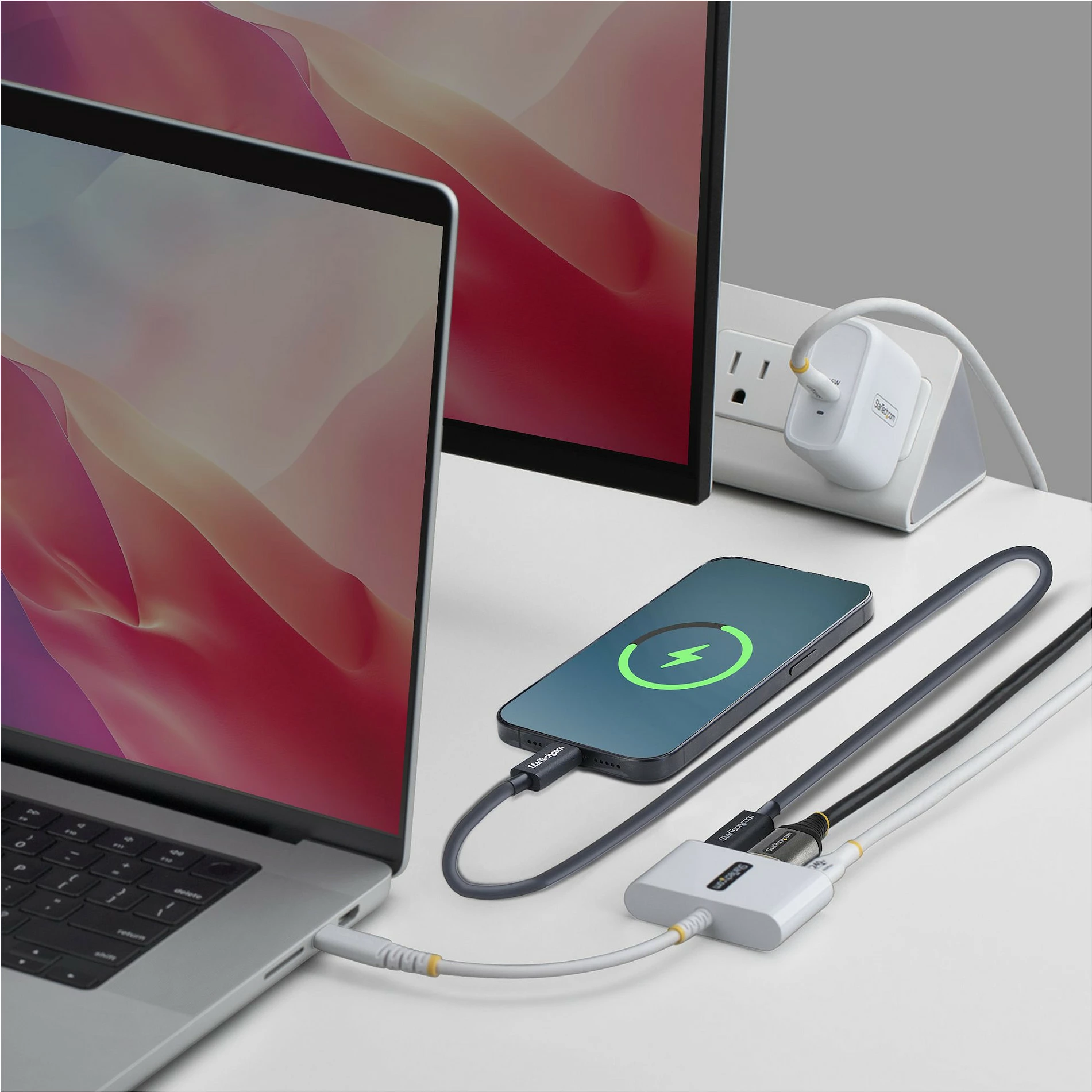 Adapter multiport USB-C në HDMI StarTech, 4K 60Hz, Hub USB 5Gbps, PD 140W, i bardhë