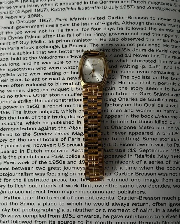 Orë dore Casio LTP-1169N-7AR, e artë