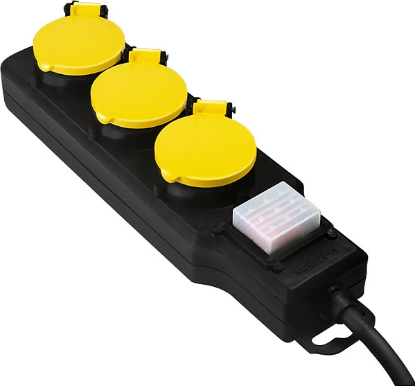 Shirit prizash LogiLink, 3 priza sigurie, me switch, IP44, outdoor, zi
