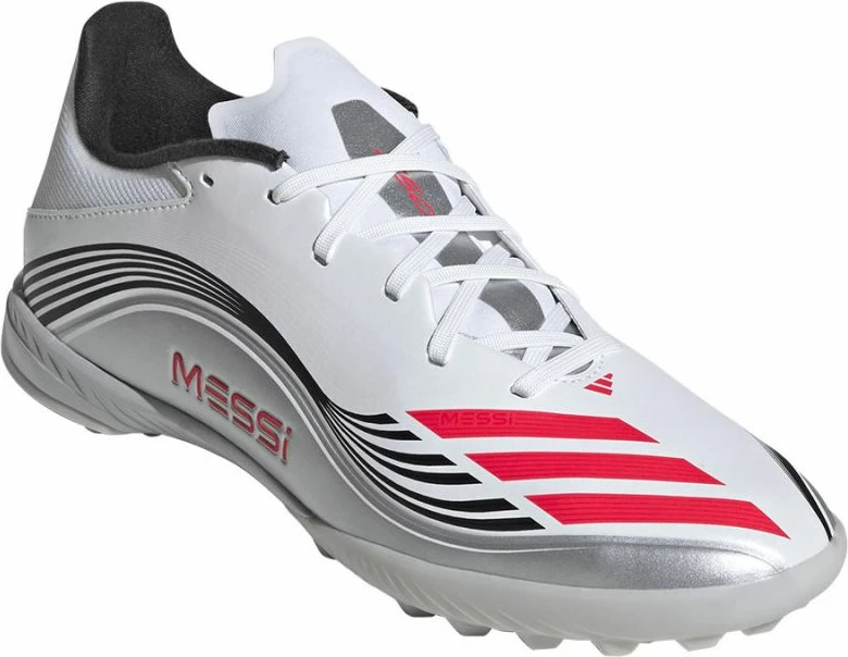 Atlete futbolli adidas për meshkuj, të bardha