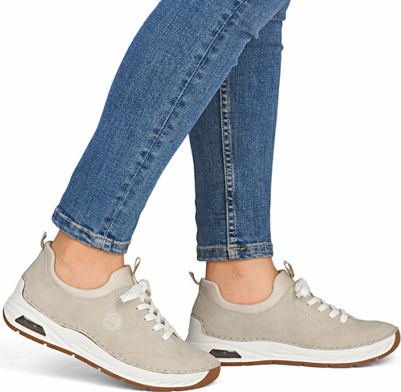 Këpucë për femra Rieker, bezhë