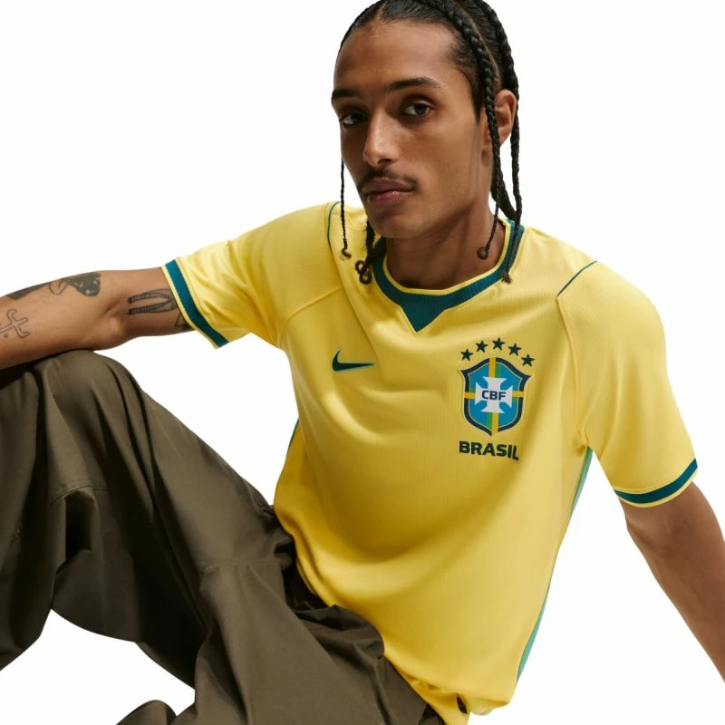 Fanellë meshkuj Nike Brazil 2026 Stadium Home IF7054 724, e verdhë