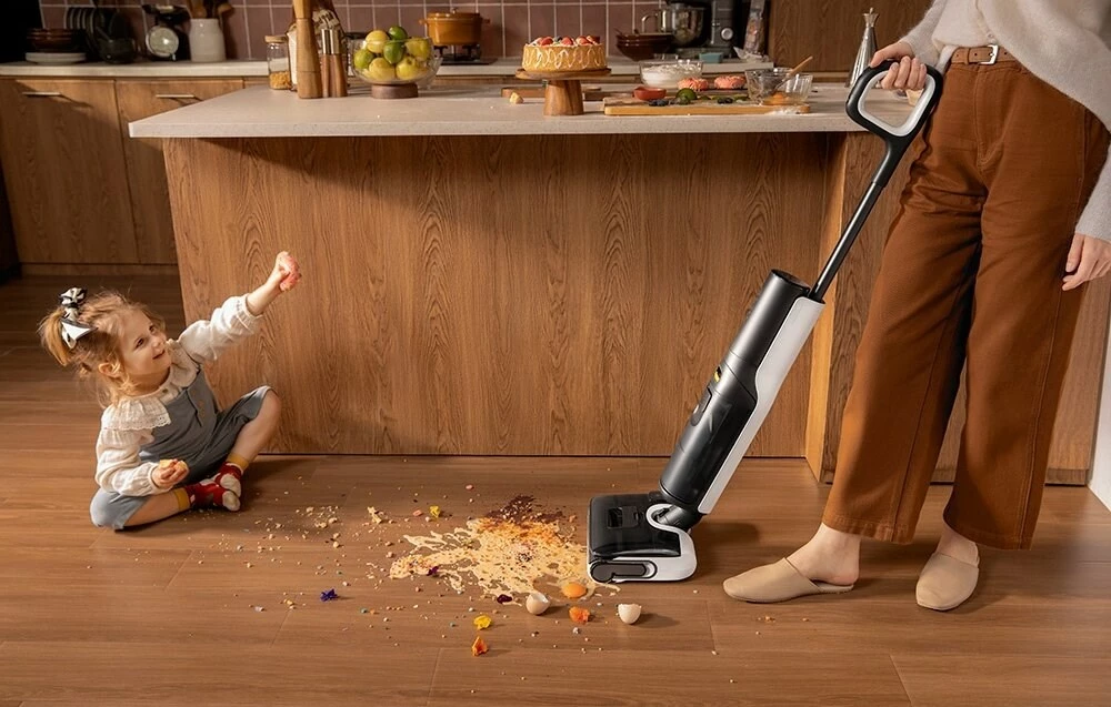 Fshesë me bateri Roborock F25, pa kabllo, 4000 mAh, e zezë