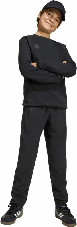 Pantallona sportive për fëmijë adidas Tiro 26 Travel JM5556, të zeza