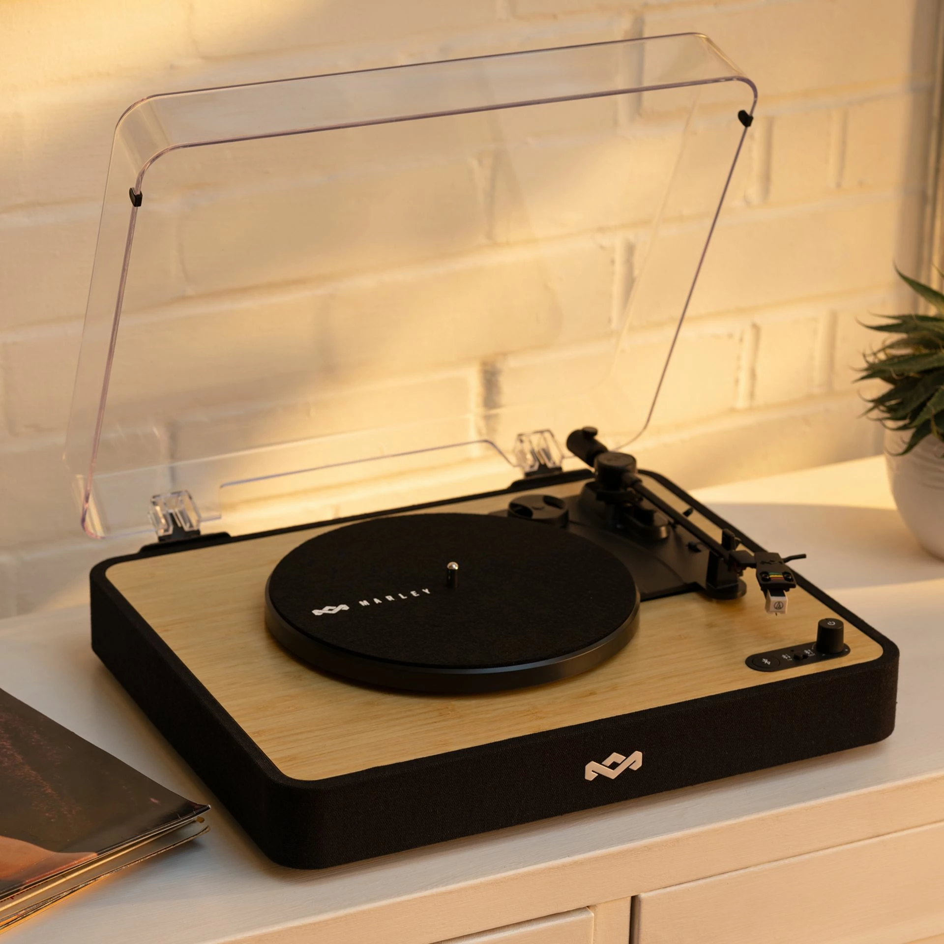 Gramafon House of Marley Revolution BT me Bluetooth, bambu, i zi