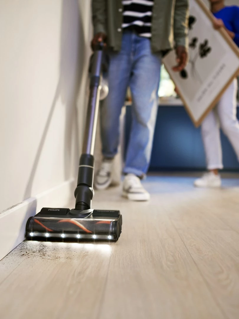 Fshesë elektrike Philips XC8057/01, pa kabllo, 0.6 L, Aqua, e zezë