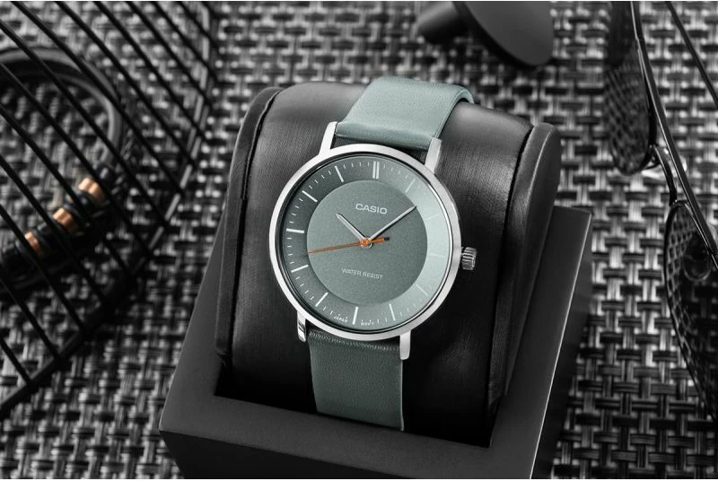 Orë dore për meshkuj CASIO, gri-blu