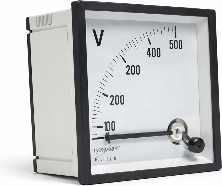 Voltmetër Analog 0–500V 72x72 mm për Panele Elektrike