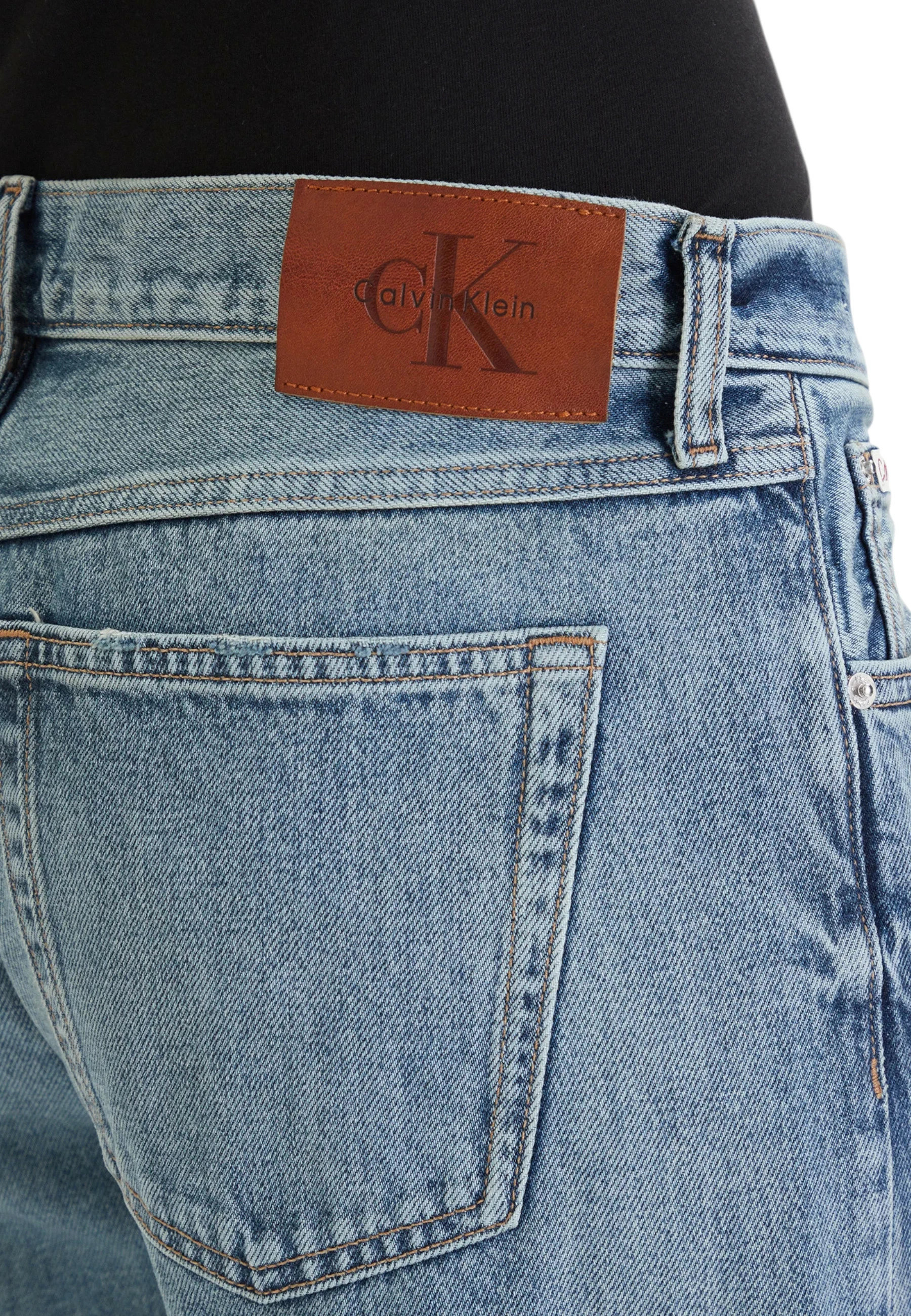 Xhinse Calvin Klein Jeans LV04RF725G për meshkuj, blu denim [Madhësia: W34 L32]