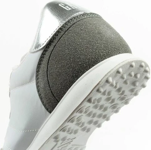 Atlete femra Optima Nyx, të bardha