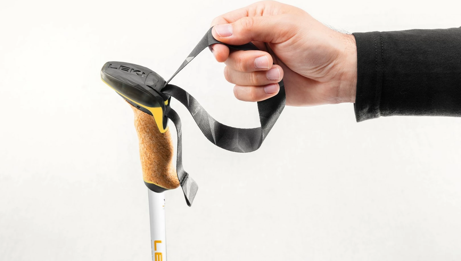 Bastun trekking LEKI Cressida teleskopik për gra