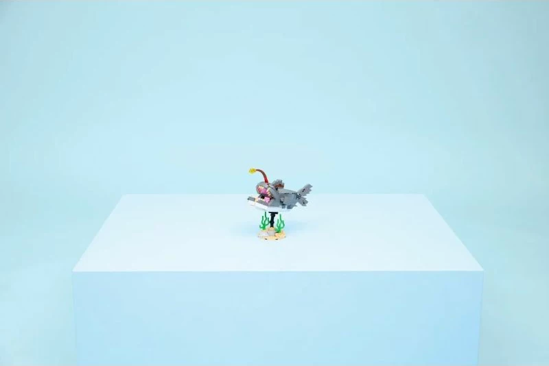 Lego set Menacing Shark me thesari, fëmijë