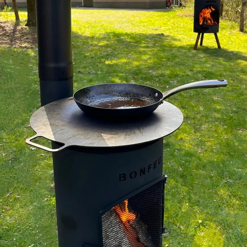 Plancha për outdoor Bonfeu, e zezë