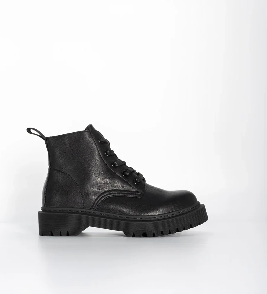 Rona Black