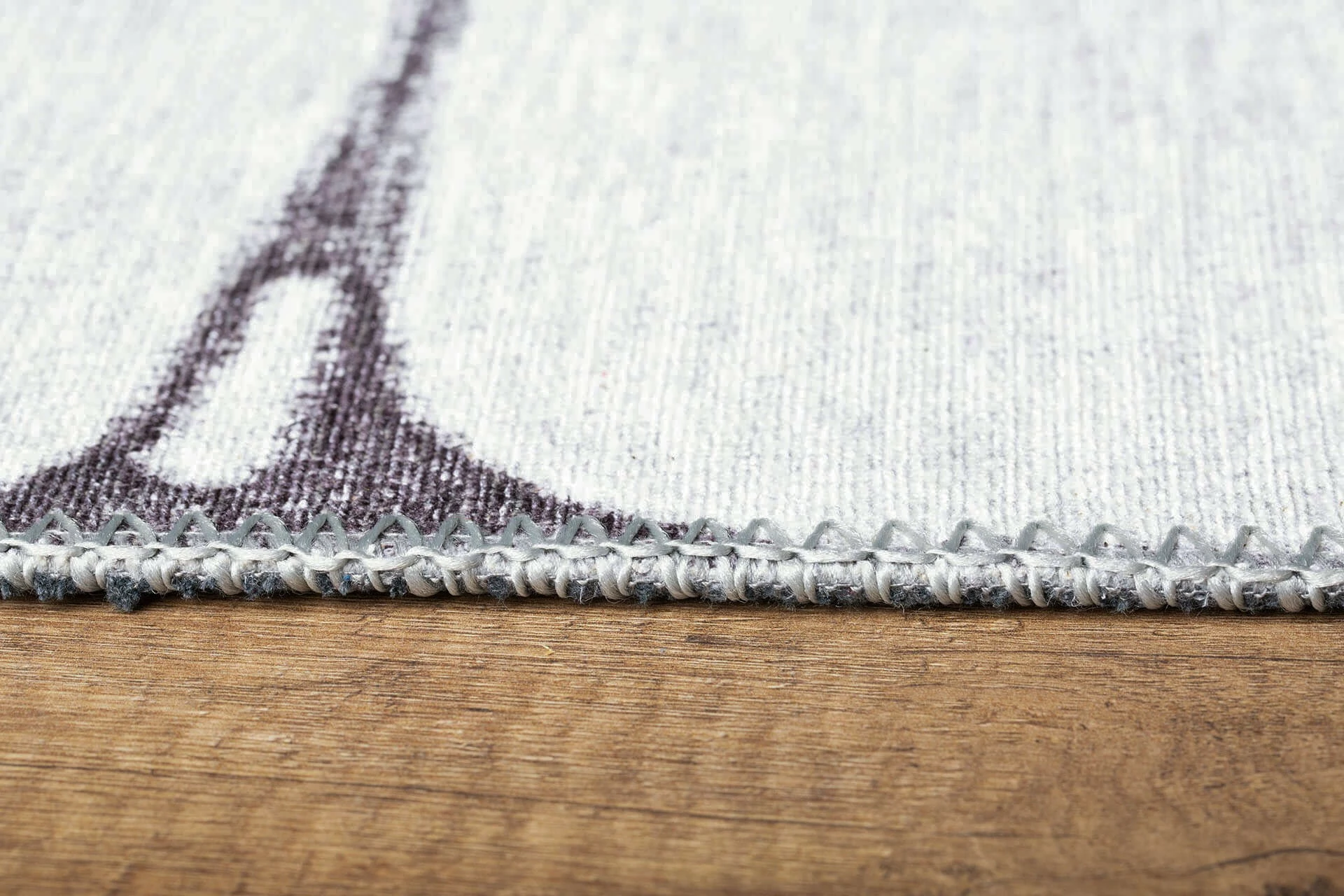 Qilim (210 x 310) Conceptum Hypnose, Ada Gönül Chenille - i bardhë AL 385