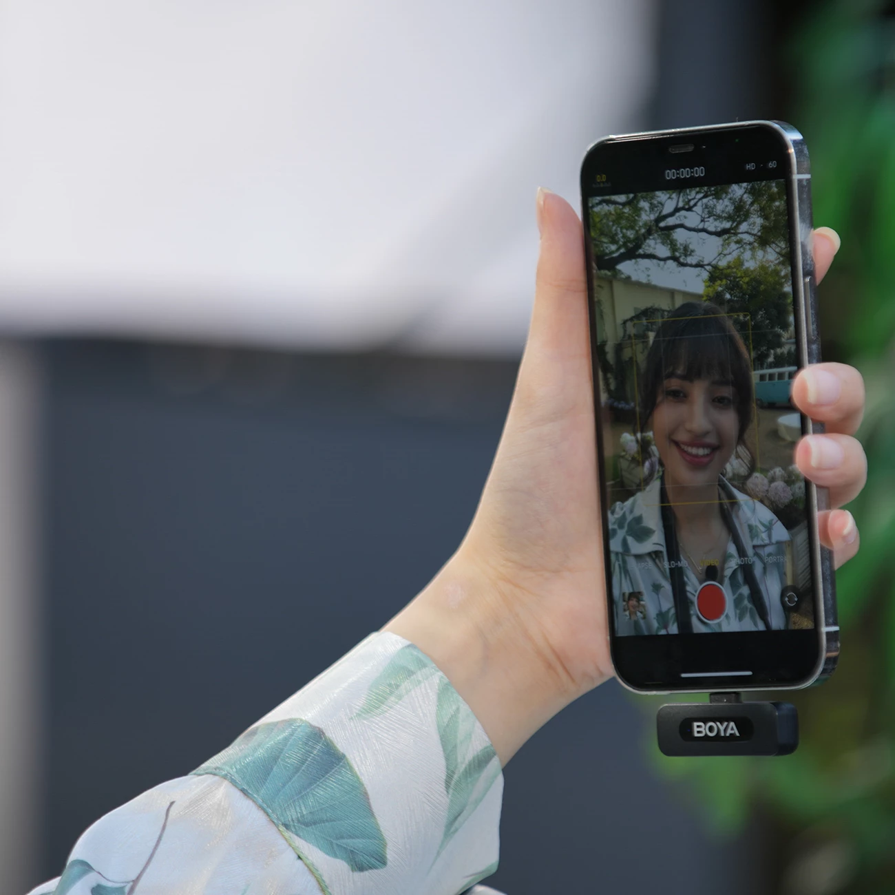 Mikrofon pa tela BOYA BY-V10 V2.0 2.4GHz USB-C, set me transmetues dhe marrës, i zi