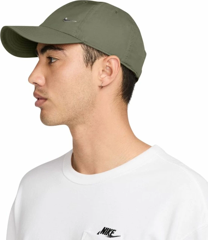 Kapelë Nike Dri-FIT Club FB5372 222, olive