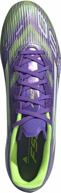 Atlete futbolli adidas për femra, vjollcë