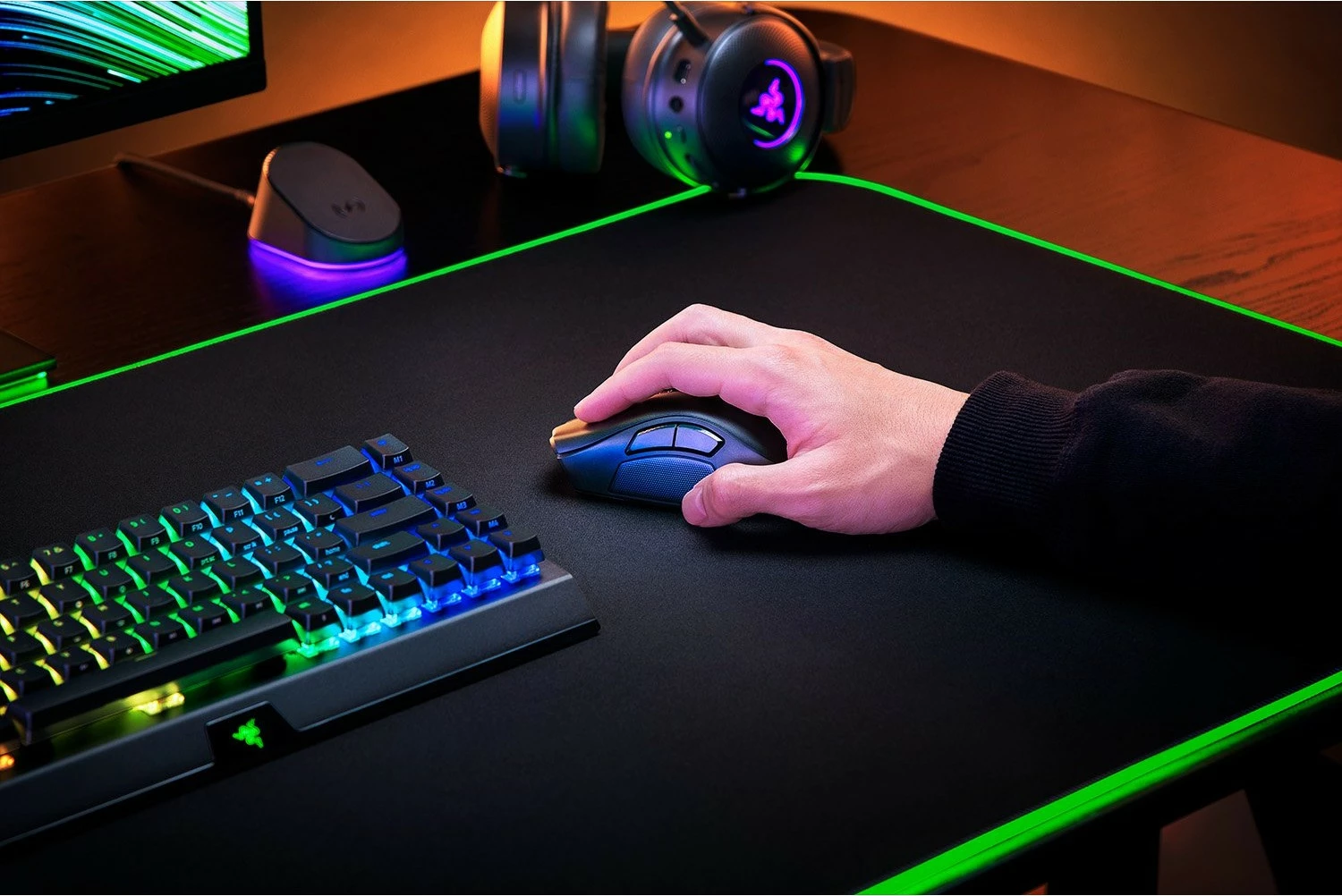 Maus gaming Razer Naga V2 Pro, wireless/Bluetooth/USB Type-C, i zi