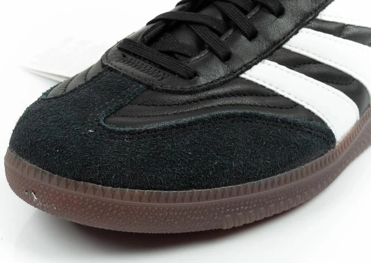 Atlete futsalli adidas Predator Freestyle, të zeza [Madhësia: 38]
