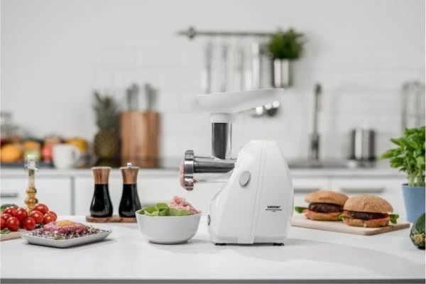 Makinë për bluar mishin Zelmer, e bardhë