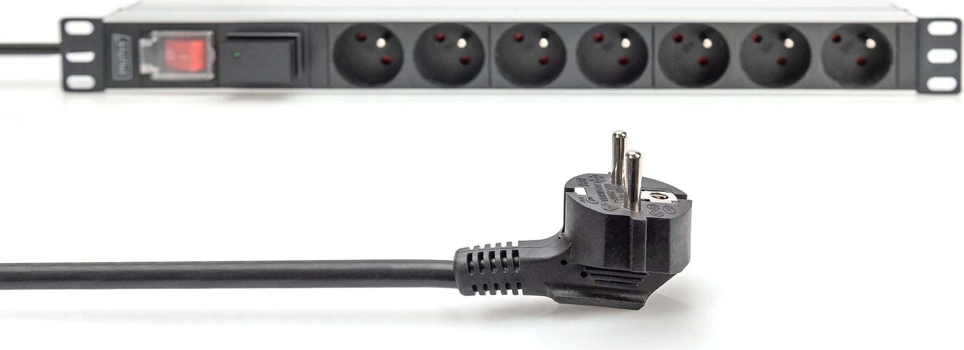 PDU Digitus 1U 7xCEE7/5, 230V/16A, e zezë