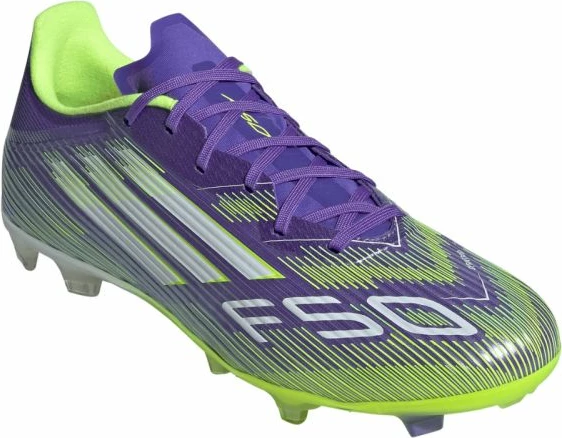 Atlete futbolli adidas për femra, vjollcë [Madhësia: 43 1/3]