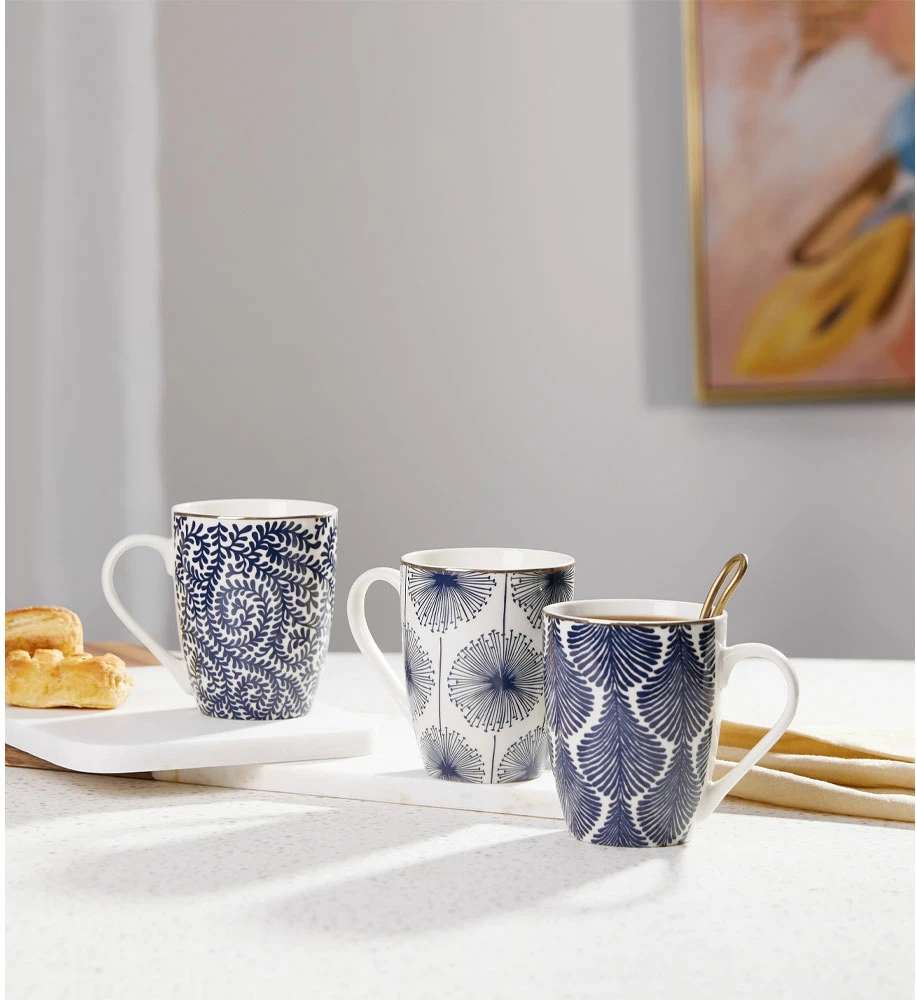 Filxhan Fleur, porcelan New Bone China, i bardhë, detaje blu e ar, 8x8x11cm