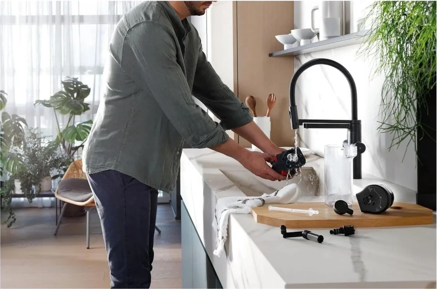 Aparat kafeje DeLonghi Magnifica Plus ECAM 320.61.G, automatik, gri
