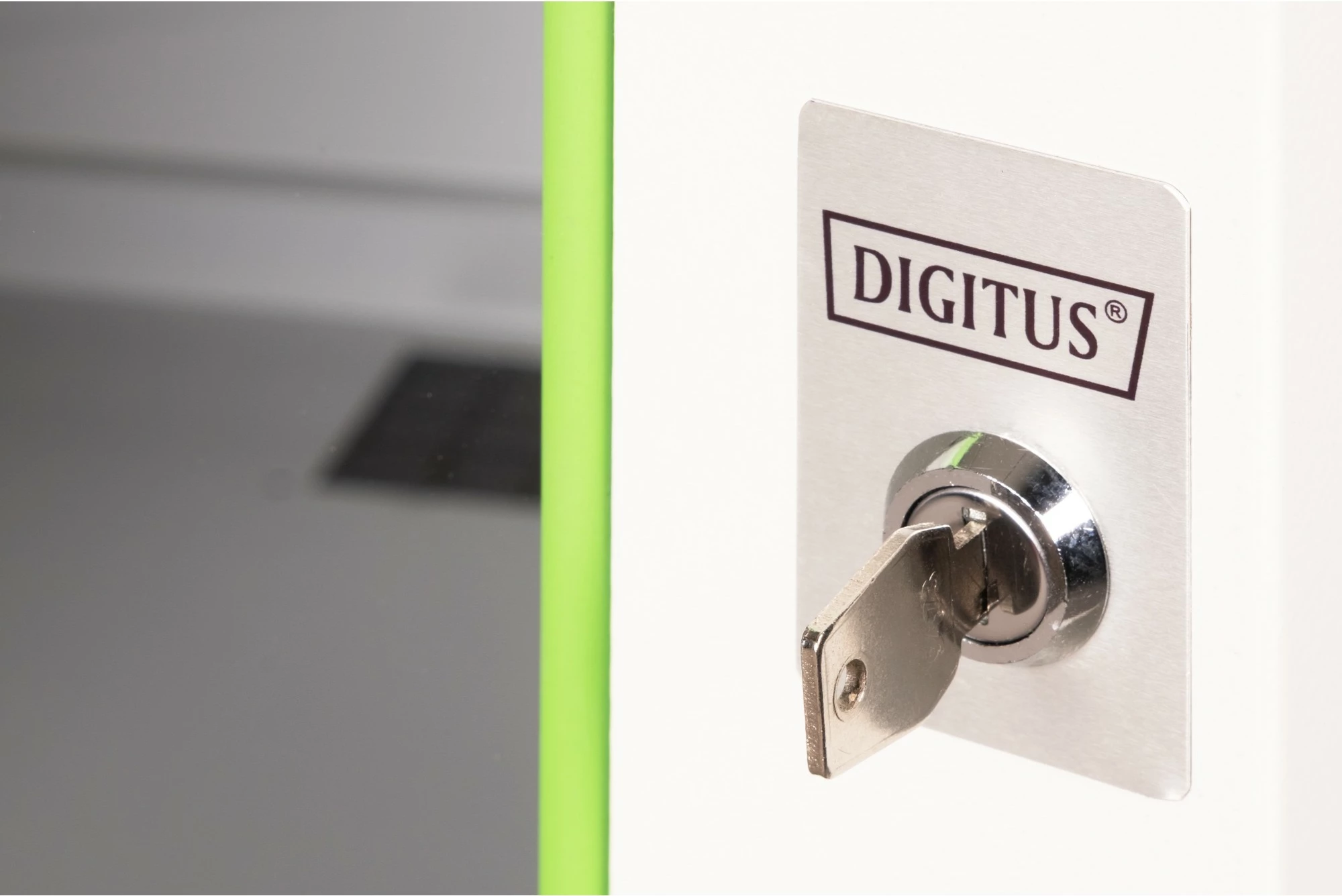 Kasë muri Digitus Unique 16HE 16U 820x600x600mm, xham, gri