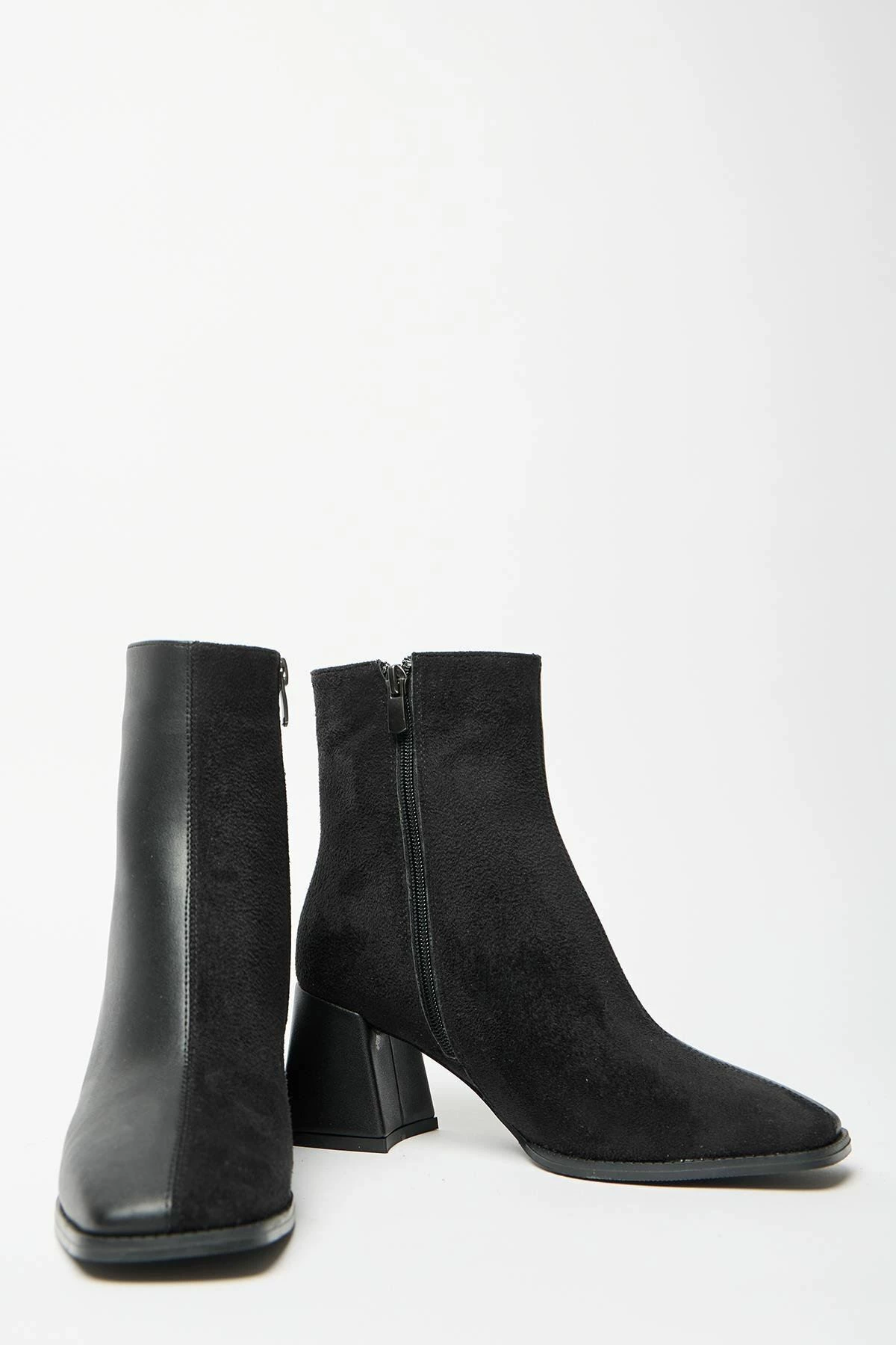 Çizme për gra, ngjyrë e zezë, Jumeon, MK1345025KR20-004