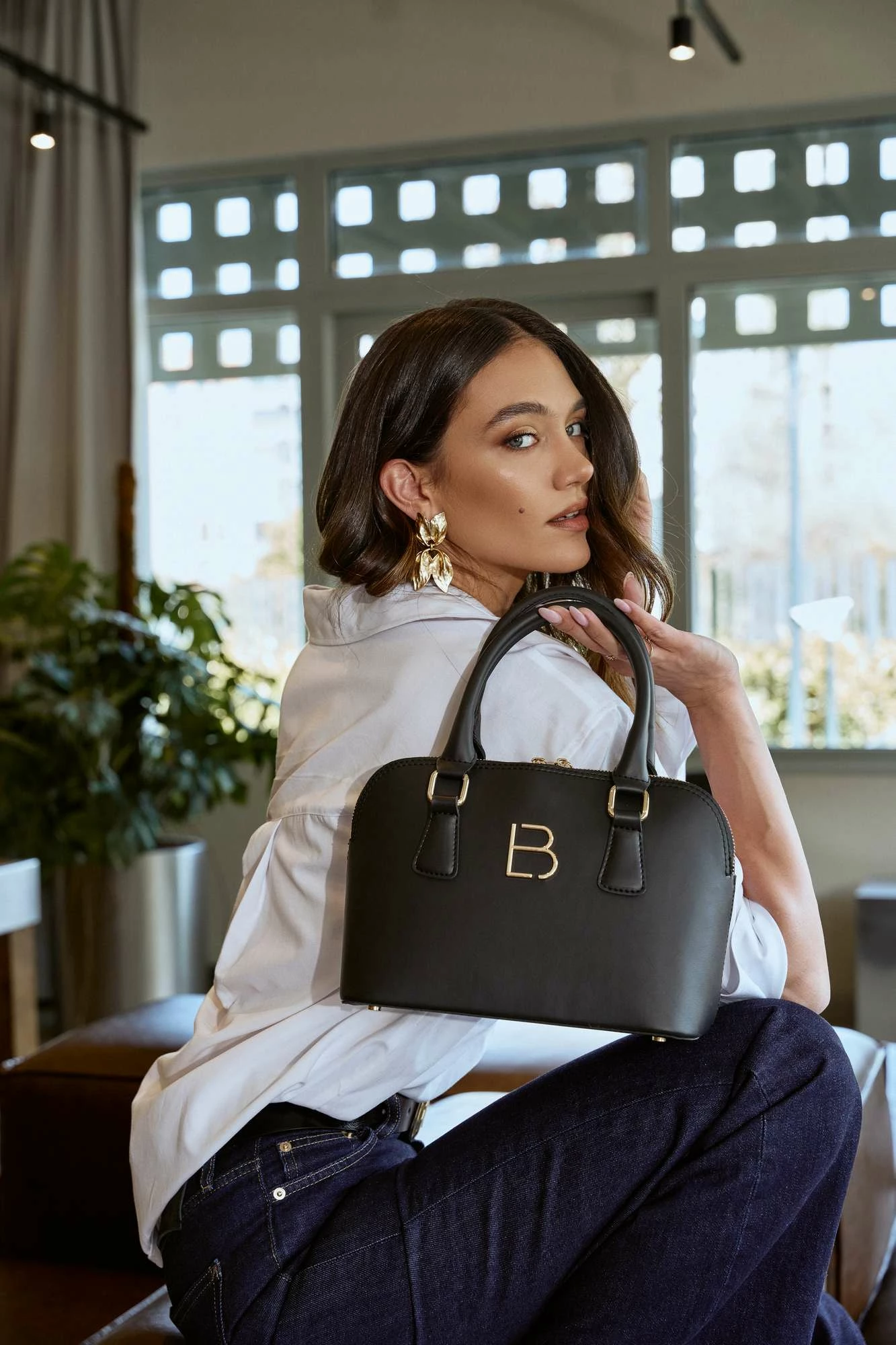 Çantë shpatulle Lucky Bees, Brigitte v2, e zezë