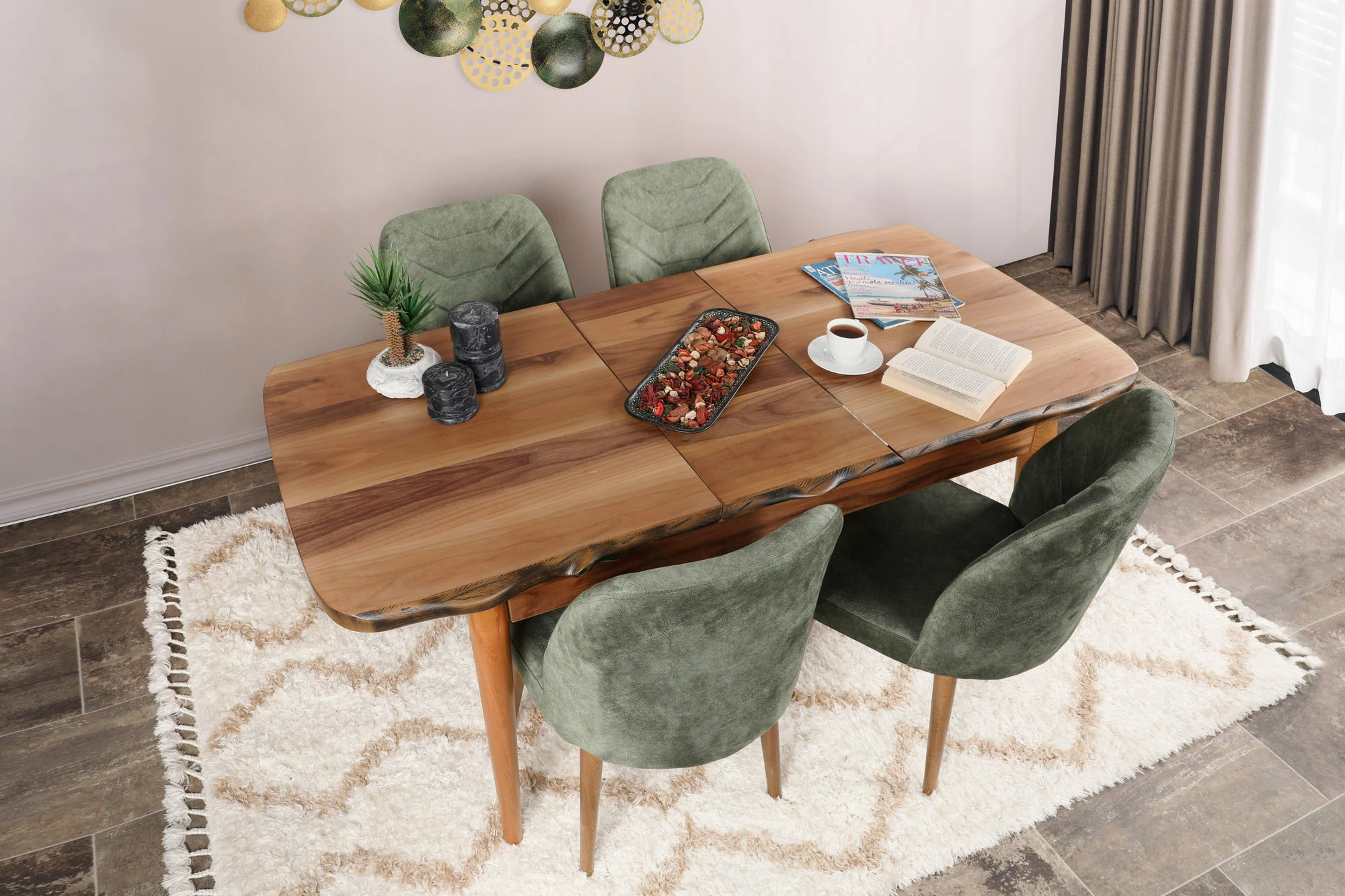 Set karrigash (4 copë), Hanah Home, Dallas 558 V4, ngjyrë arre dhe e gjelbër e errët